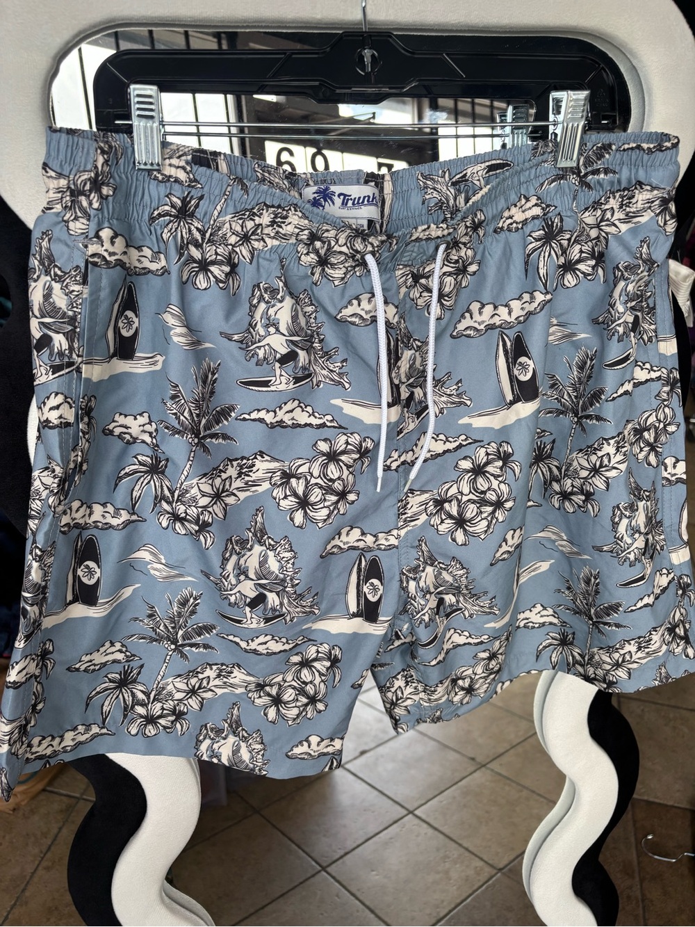 Unk Light Blue Hawaiian Print Men’s Swim Trunks